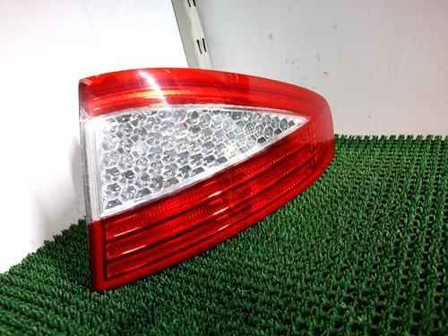 Used Left tailgate light Left tailgate light 20874152 20874152