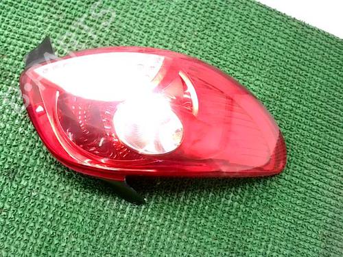 Left taillight PEUGEOT 206+ (2L_, 2M_) 1.4 HDi eco 70 | BP24350362C34 - Image 4