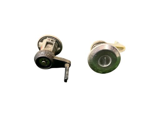 Used Ignition barrel Ignition barrel PEUGEOT 206 Hatchback (2A/C) 1.4 i (75 hp) 39570157 39570157