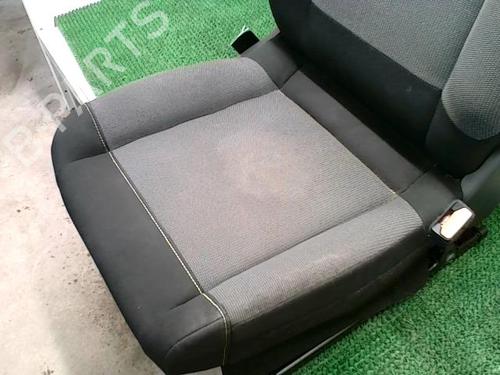 Right front seat CITROËN C3 III (SX) 1.2 PureTech 82 | BP29371968C16 - Image 3