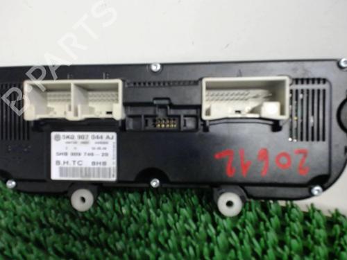 Used Climate control Climate control VW GOLF VI (5K1) 2.0 TDI (110 hp) 22081643 22081643