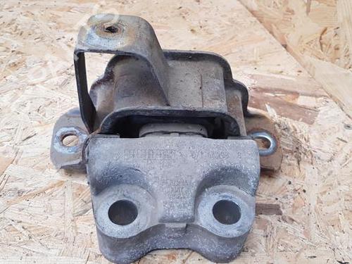 Used Engine mount Engine mount 22075752 22075752