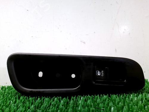 Højre bagtil elrude kontakt JEEP RENEGADE SUV (BU, B1, BV) 1.6 CRD (120 hp) 31998841