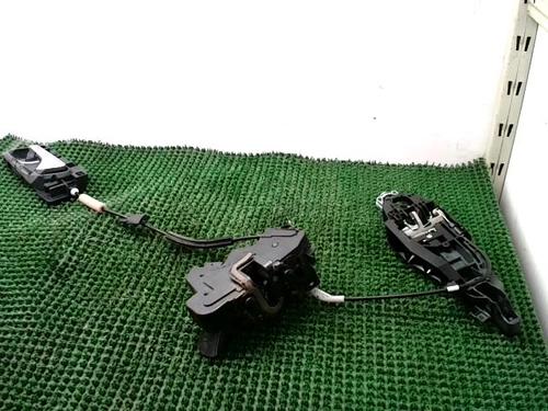 Używane Zamek drzwi przednich lewych CITROËN C4 III (BA_, BB_, BC_) BLUEHDI 110 (BBYHSA) (110 hp) 30603373