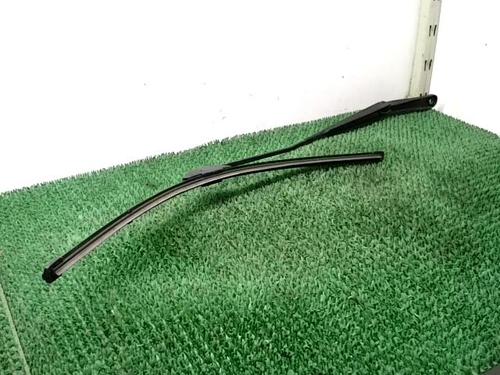 Scheibenwischer vorne für RENAULT MASTER III Van (FV) 2.3 dCi 145 FWD (FV0E, FV0F, FV0H, FV02, FV0M, FV0S,... (146 hp) 28496833