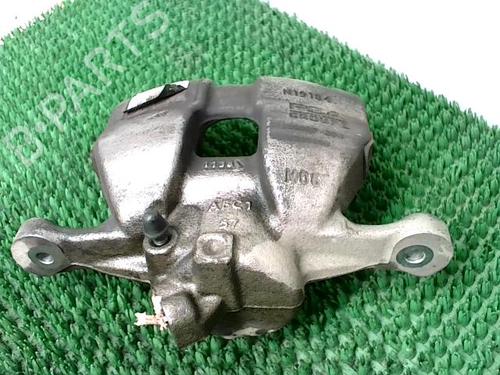 Used Left front brake caliper Left front brake caliper CITROËN C4 III (BA_, BB_, BC_) BLUEHDI 110 (BBYHSA) (110 hp) 30628972 30628972