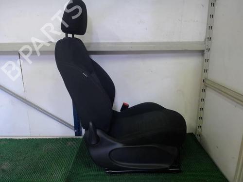 Used Right front seat Right front seat PEUGEOT 208 I (CA_, CC_) 1.5 BlueHDI 100 (102 hp) 22088307 22088307