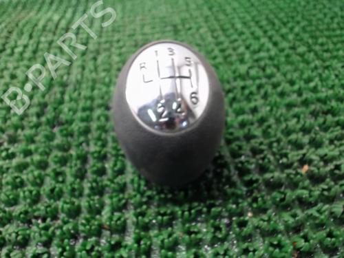 Used Gear lever RENAULT MEGANE III Hatchback (BZ0/1_, B3_) 1.5 dCi (BZ09, BZ0D, BZ1W, BZ29, BZ14) (110 hp) 22085052