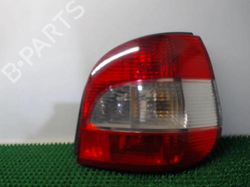 Used Right taillight RENAULT SCÉNIC I MPV (JA0/1_, FA0_) 1.9 dCi (JA05, JA1F) (102 hp) 22076519