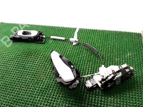 Used Rear left lock Rear left lock CITROËN C3 III (SX) 1.5 BlueHDi 100 (SXYHYP, SXYHTU) (102 hp) 22092035 22092035