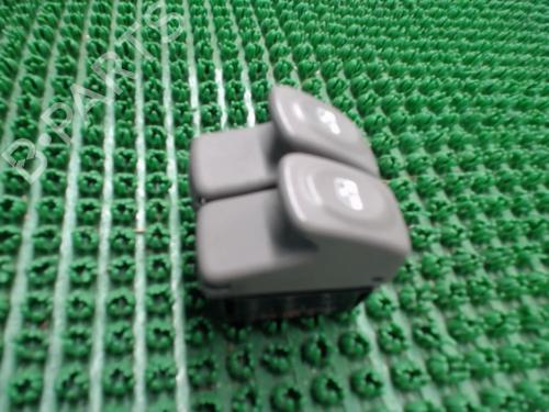 Used Left front window switch Left front window switch RENAULT TWINGO I (C06_) 1.2 (C066, C068) (58 hp) 22077599 22077599