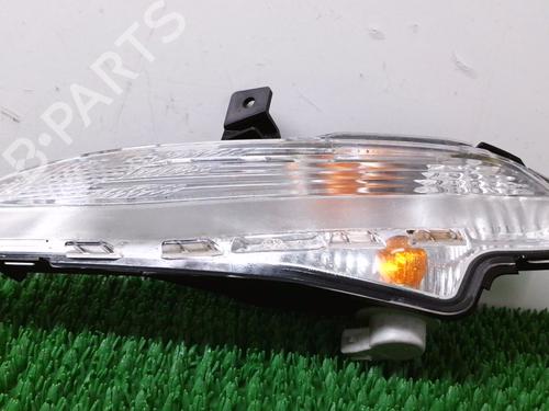 Used Left front indicator Left front indicator PEUGEOT 308 II (LB_, LP_, LW_, LH_, L3_) 1.6 BlueHDi 120 (120 hp) 32223131 32223131