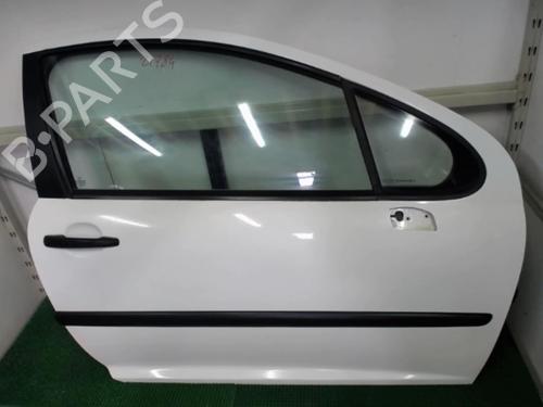 Used Right front door Right front door 20874558 20874558