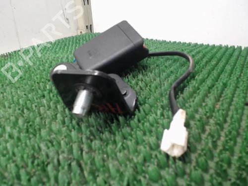 Seat buckle RENAULT KADJAR (HA_, HL_) 1.2 TCe 130 (HLMR) | BP22086714I32