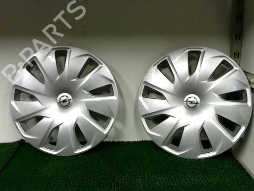 Used Hub cap OPEL ASTRA K Sports Tourer (B16) 1.5 CRDI (35) (122 hp) 22090215
