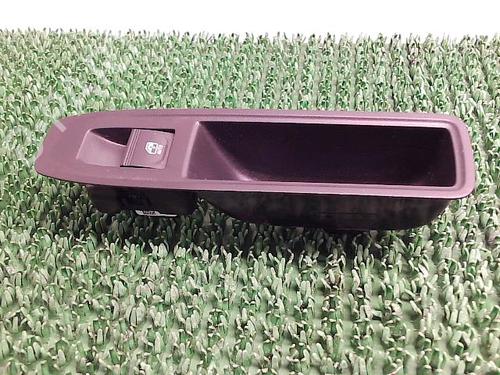 Used Left rear window switch Left rear window switch RENAULT CAPTUR II (HF_) TCe 90 (HFM6) (91 hp) 22089775 22089775