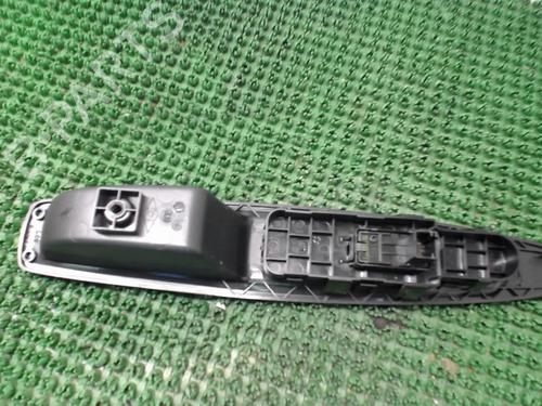 Used Right front window switch Right front window switch CITROËN C4 Coupe (LA_) 1.6 HDi (109 hp) 22082082 22082082