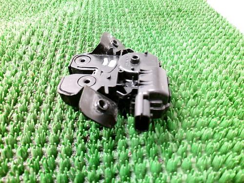 tailgate-lock-renault-clio-v-b7_-2019-34433096 main image