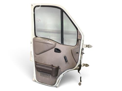 Used Left front door Left front door RENAULT MASTER II Van (FD) 2.8 dTI (FD0C, FD0F, FD2B, FD2F, FD3C, FD3F) (114 hp) 39896783 39896783
