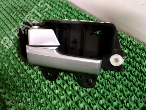 Venstre bagtil invendig håndtag FORD KUGA I 2.0 TDCi (136 hp) 22090800