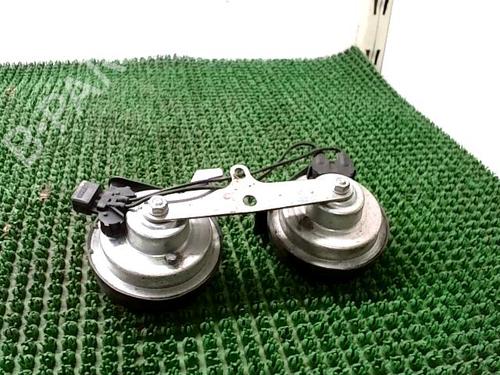 Horn RENAULT CLIO III (BR0/1, CR0/1) 1.5 dCi (BR17, CR17) | BP29892821E13