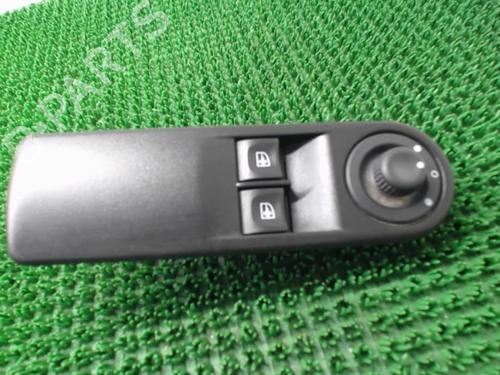 Used Left front window switch RENAULT CLIO IV (BH_) 1.5 dCi 75 (75 hp) 25262144