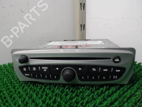 Used Radio RENAULT MEGANE III Hatchback (BZ0/1_, B3_) 1.5 dCi (106 hp) 22083229