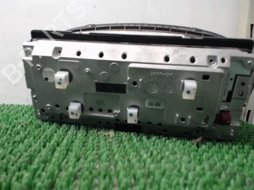 Used Instrument cluster BMW 3 (E90) 320 i (150 hp) 22084796