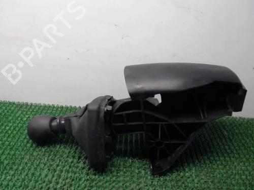 Used Gear lever Gear lever RENAULT MASTER III Van (FV) 2.3 dCi 125 FWD (FV0C, FV0D, FV0G, FV0H, FV0J, FV0K,... (125 hp) 22081421 22081421