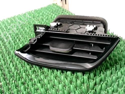 Air vent OPEL CORSA F (P2JO) 1.2 (68) | BP23790252I21 - Image 2