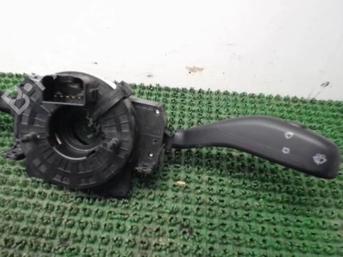 Used Steering column stalk VW POLO (9N_, 9A_) 1.4 TDI (70 hp) 22080290