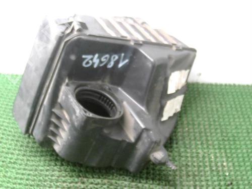 Used Air filter box Air filter box RENAULT SCÉNIC III (JZ0/1_) 1.9 dCi (JZ0J, JZ1J, JZ1K, JZ1S) (131 hp) 22078649 22078649