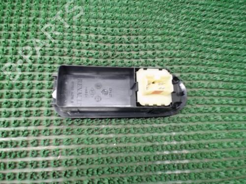 Used Left front window switch Left front window switch DACIA DUSTER (HS_) 1.5 dCi 4x4 (109 hp) 22077845 22077845