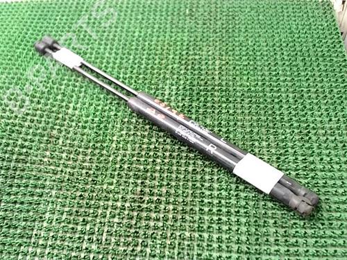 Used Tailgate lift support MITSUBISHI OUTLANDER II (CW_W) 2.0 DI-D (CW8W) (140 hp) 22784883