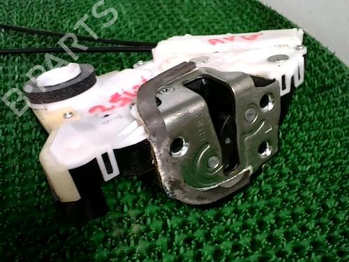 Venstre fortil lås TOYOTA YARIS (_P9_) 1.4 D-4D (NLP90_, NLP90R) | BP30500080C98