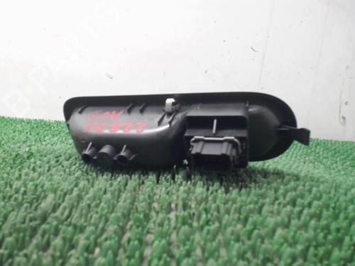 Used Switch Switch RENAULT TWINGO II (CN0_) 1.5 dCi (CN0E) (64 hp) 22086770 22086770