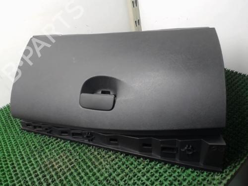 Used Glove box Glove box RENAULT MEGANE III Hatchback (BZ0/1_, B3_) 1.9 dCi (BZ0N, BZ0J) (131 hp) 22082498 22082498