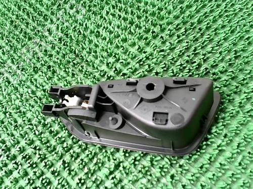 Used Front right interior door handle Front right interior door handle RENAULT CLIO V (B7_) 1.0 SCe 65 (B7MG) (67 hp) 22092981 22092981