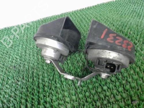 Used Horn FORD KUGA I 2.0 TDCi 4x4 (140 hp) 22088023