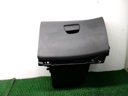 Used Glove box PEUGEOT 208 I (CA_, CC_) 1.4 HDi (68 hp) 25587401