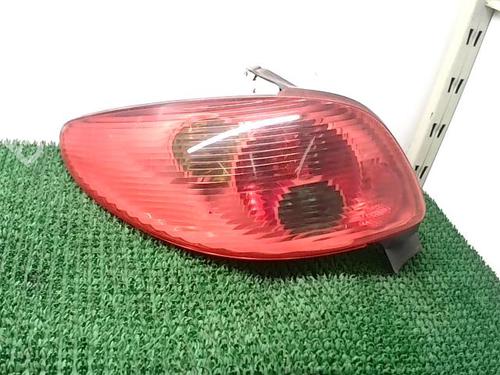 Left taillight PEUGEOT 206 Hatchback (2A/C) 1.6 HDi 110 | BP24350221C34 