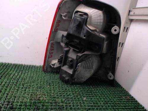 Right taillight VW TOURAN (1T1, 1T2) 2.0 TDI 16V | BP22085003C35 