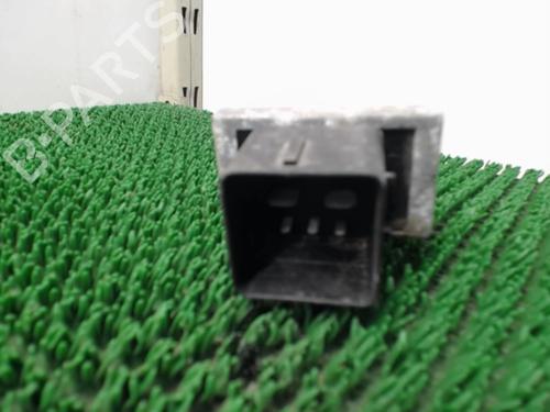 Used Electronic module Electronic module RENAULT MASTER III Van (FV) 2.3 dCi 125 FWD (FV0C, FV0D, FV0G, FV0H, FV0J, FV0K,... (125 hp) 22085297 22085297