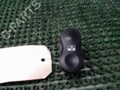 Used Left front window switch Left front window switch DACIA SANDERO 1.5 dCi (86 hp) 22078952 22078952
