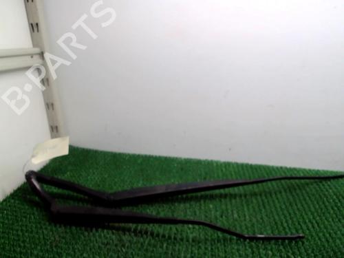 Front windshield wiper arm RENAULT CLIO IV (BH_) 1.5 dCi 90 | BP22083634C143 