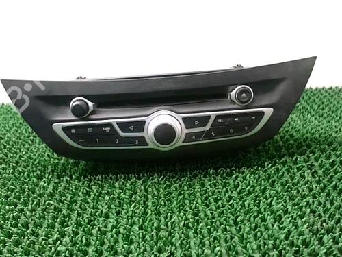 Used Radio Radio RENAULT LAGUNA Coupe (DT0/1) 2.0 dCi (DT01, DT08, DT09, DT0K, DT12, DT1C, DT1D, DT1M,... (150 hp) 22089749 22089749