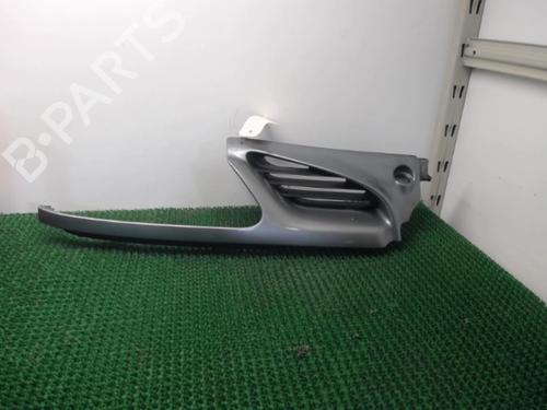 Used Grille RENAULT MEGANE I (BA0/1_) 1.9 D Eco (BA0A, BA0U, BA0R) (64 hp) 22076648