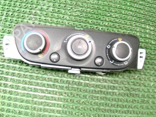 Climate control RENAULT MEGANE III Hatchback (BZ0/1_, B3_) 1.5 dCi | BP22078774I5 