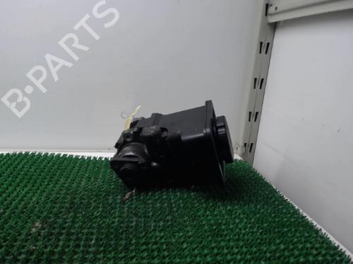 Used Steering pump Steering pump BMW 3 (E46) 320 d (136 hp) 22077197 22077197