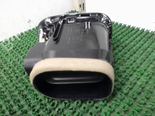 Used Air vent Air vent CITROËN C3 Picasso (SH_) 1.6 BlueHDi 100 (99 hp) 22080257 22080257